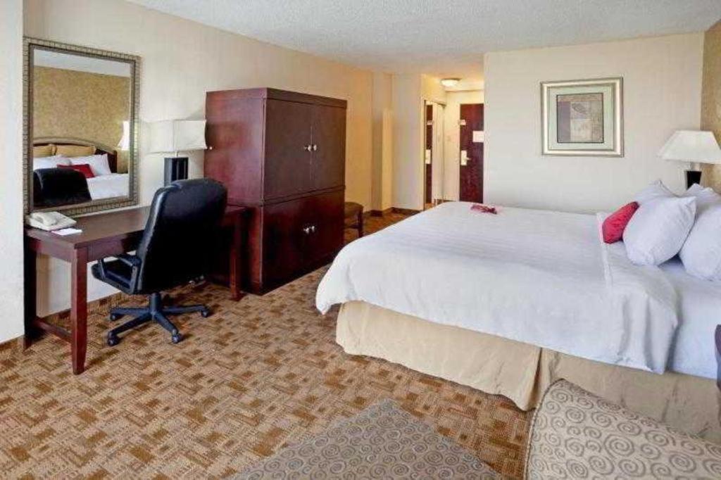 Radisson Hotel Austin - University Zewnętrze zdjęcie