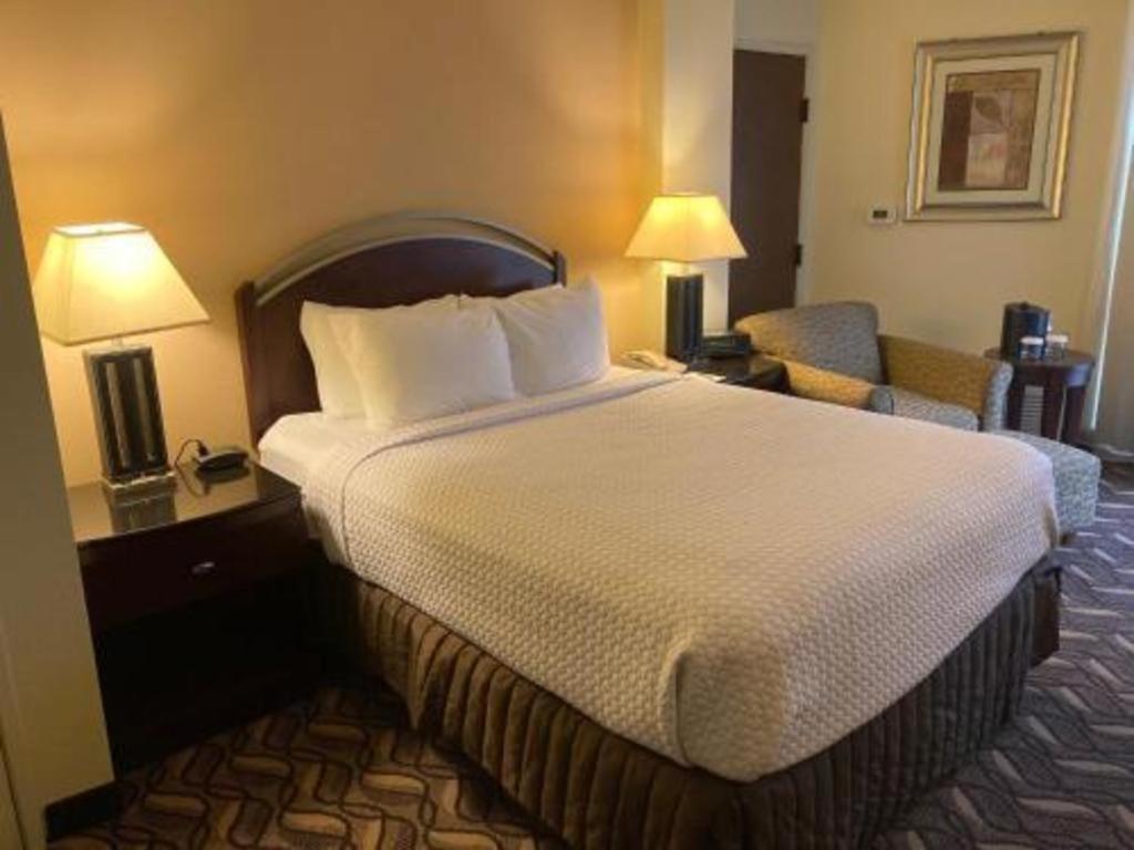 Radisson Hotel Austin - University Zewnętrze zdjęcie