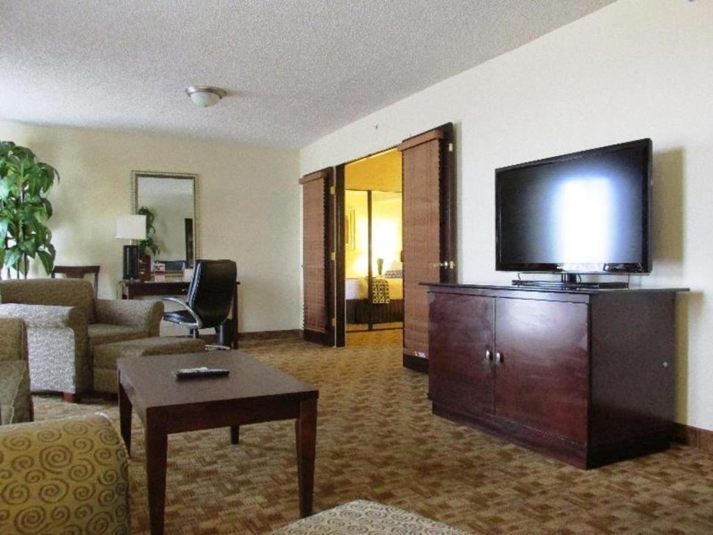 Radisson Hotel Austin - University Zewnętrze zdjęcie