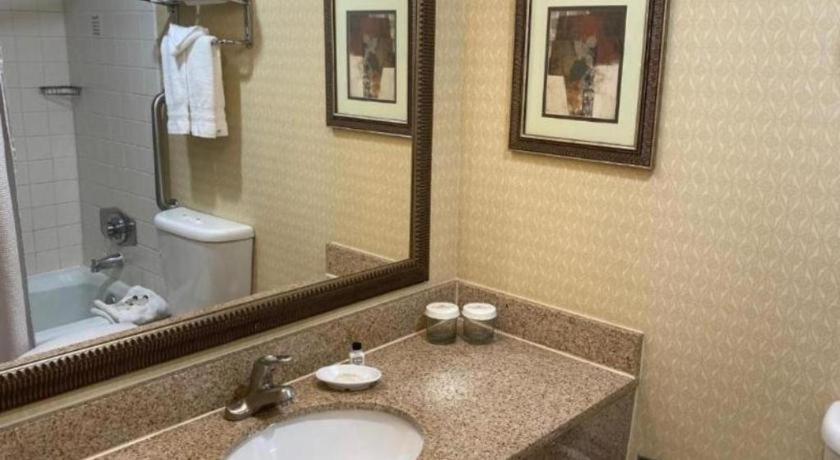 Radisson Hotel Austin - University Zewnętrze zdjęcie